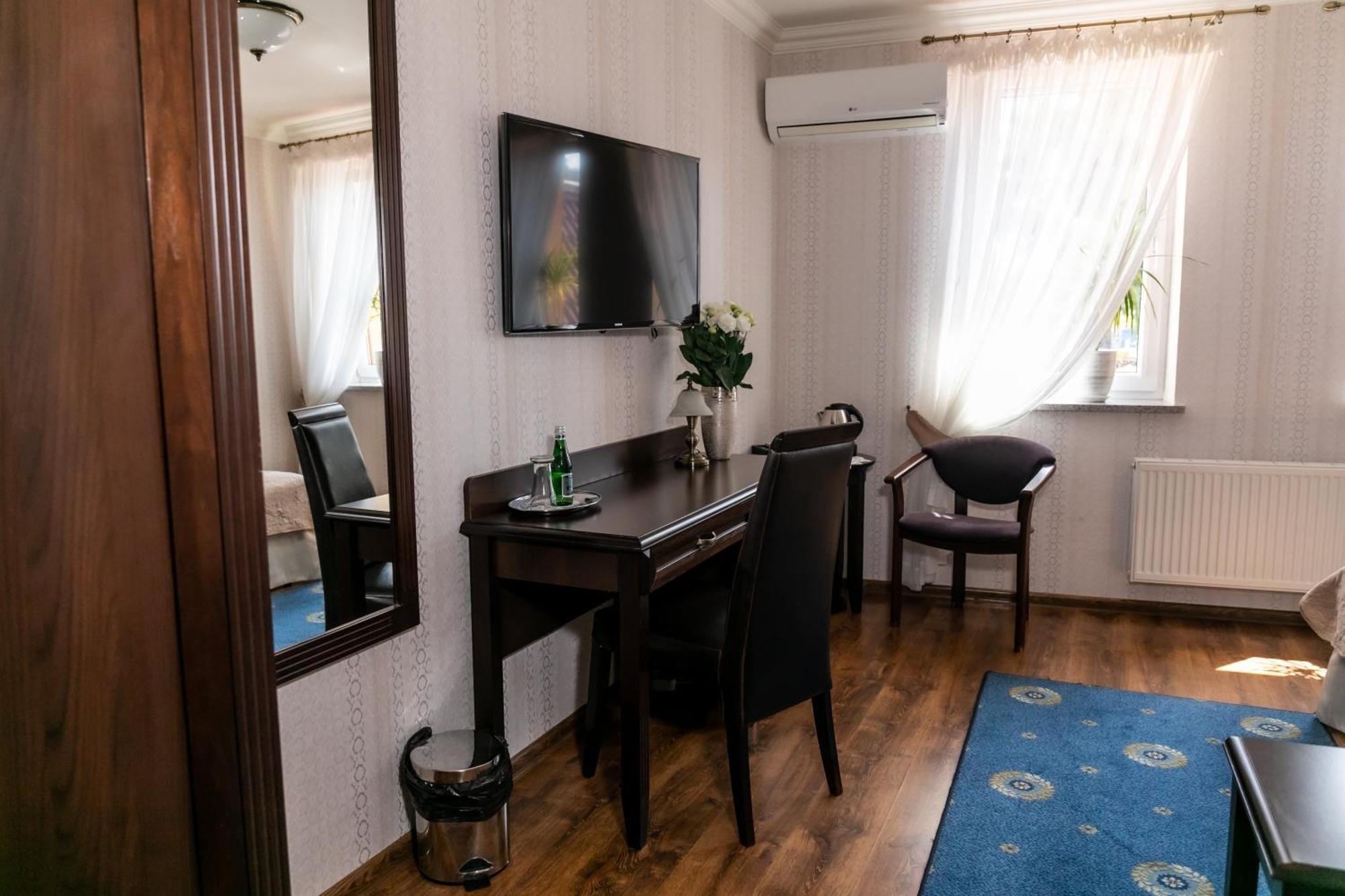 אולאבה Olawian Hotel מראה חיצוני תמונה